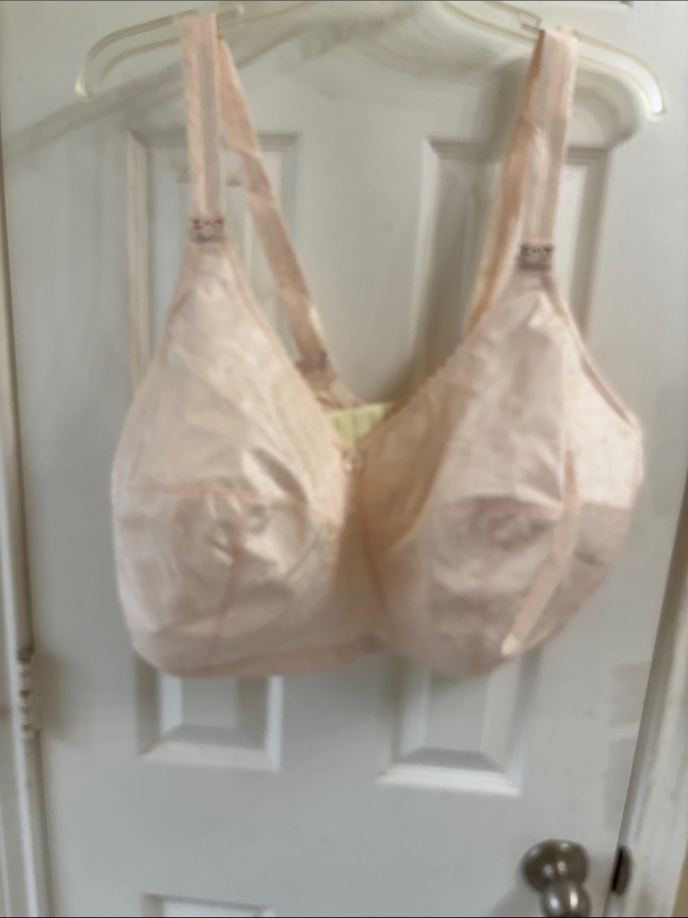 Princess Zlingerie Light pink Support Bra with Smooth Contour. NWT
